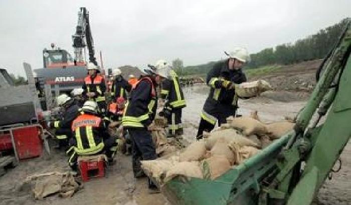 00F259-NEWS_125927 Maltempo: in Alto Adige muore un Vigile del fuoco. Disagi in Umbria
