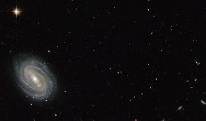 Hubble trova una spirale nella costellazione del Serpente