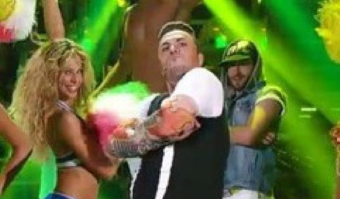 Cirilli imita Emis Killa: il video diventa virale