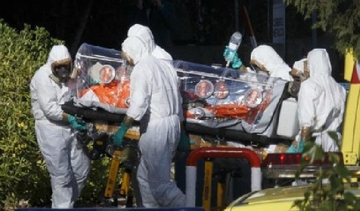 Ebola, due casi negli Usa: allarme nelle scuole
