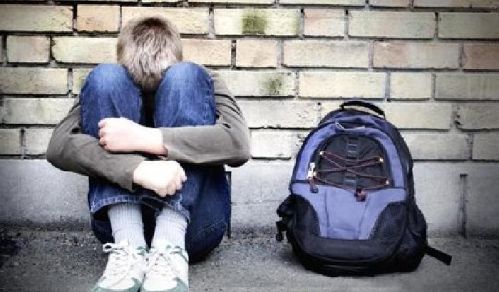 01018C-NEWS_133288 L'Aquila, ancora incubo bulli in città