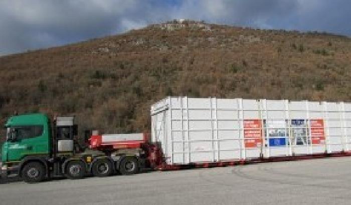 Il gigante ICARUS va verso il Cern