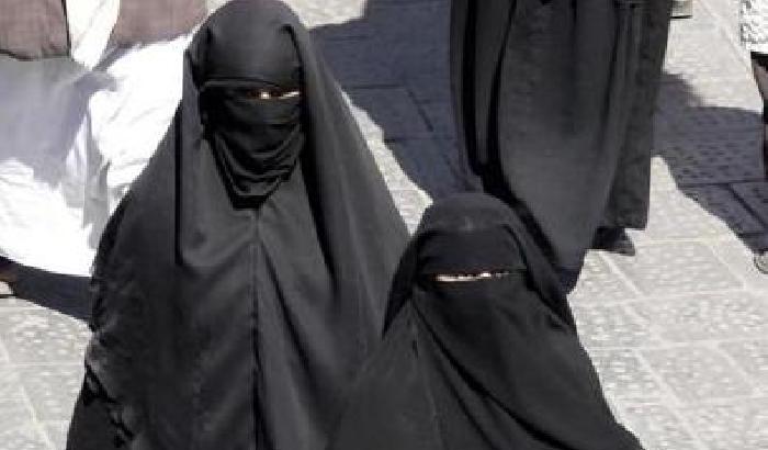 01047B-NEWS_134769 Arabia Saudita: arrestata solo per aver assistito a una partita di calcio