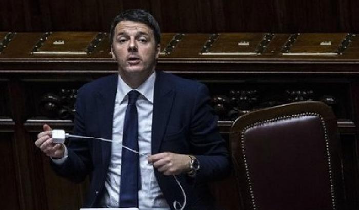 Renzi contro i grillini: rispettate almeno i bambini morti in Pakistan