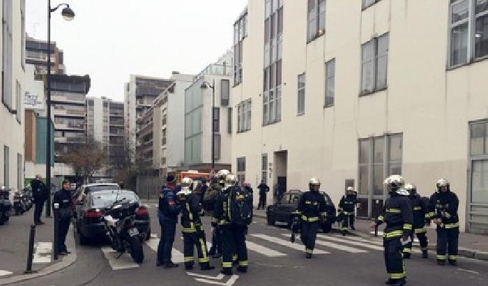 0107BB-NEWS_136548 Vendichiamo il profeta: 11 morti (Diretta twitter)