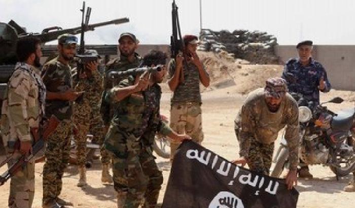 In Iraq 45 persone bruciate vive dall'Isis