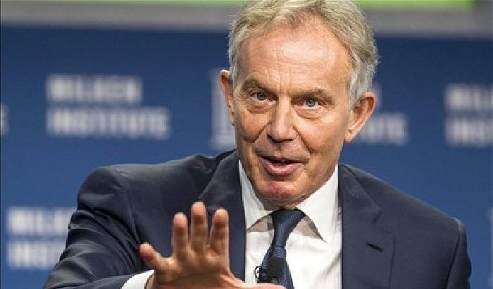 01135E-NEWS_142792 Serbia: comanda Blair?