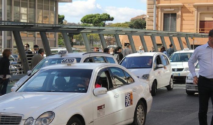 Tazi a Roma Termini