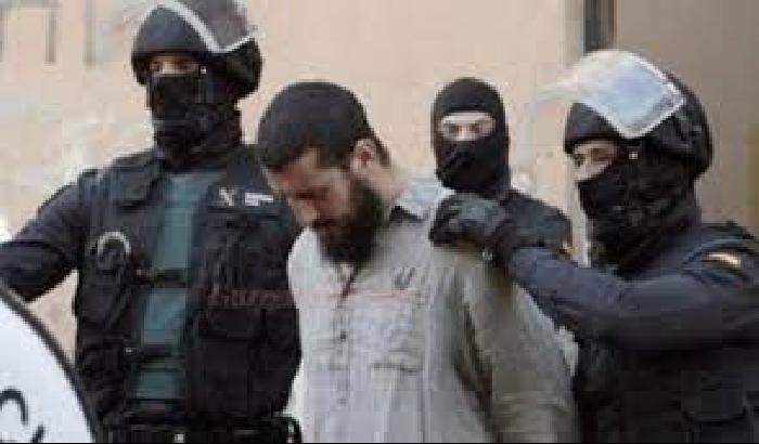 Catalogna: jihadisti volevano rapire e sgozzare una persona, arrestati