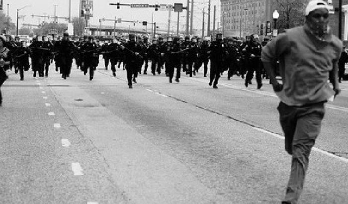 Baltimora, fotografa la protesta: la foto finisce sulla cover del Time