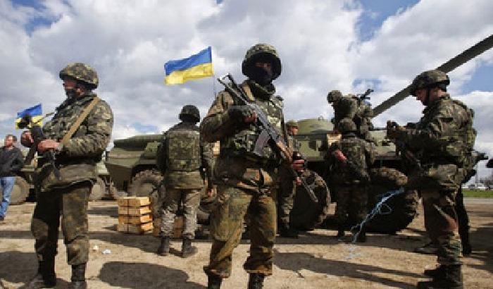 01286B-NEWS_153593 I cannoni di Kiev avanzano sul Donbass