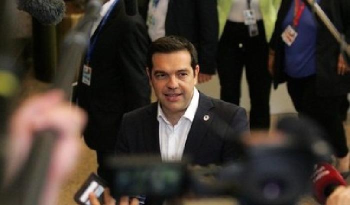 Tsipras: chiedo taglio debito, non ho piani segreti