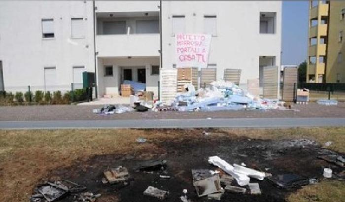 A Treviso è rivolta contro i profughi: scontri fra polizia e centri sociali