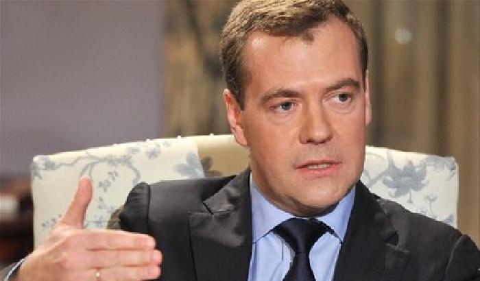 012C52-NEWS_155621 Medvedev sulle sanzioni