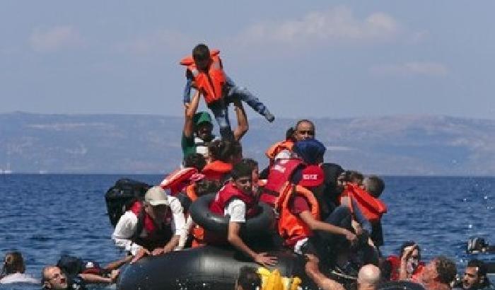 Migranti, nuova tragedia: tre bambini muoiono affogati