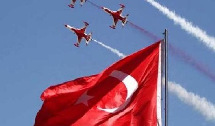Tensione Ankara-Mosca: ora la Turchia non viola più i cieli greci