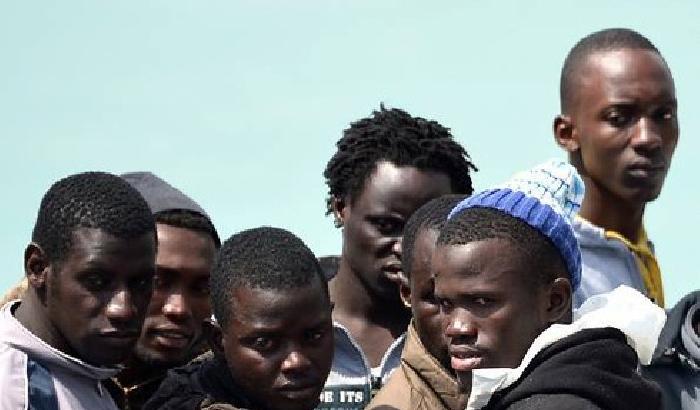 Migranti: la top ten di un anno di bufale