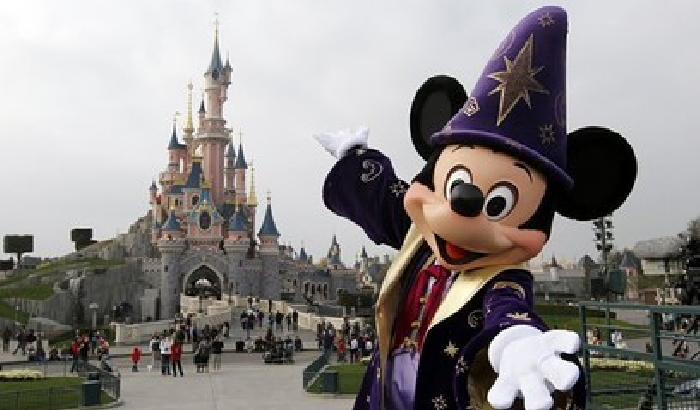 A Eurodisney con armi e Corano: arrestato, ma era un falso allarme