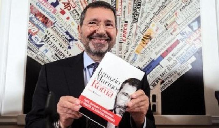 Marino presenta il suo libro 'Un marziano a Roma'