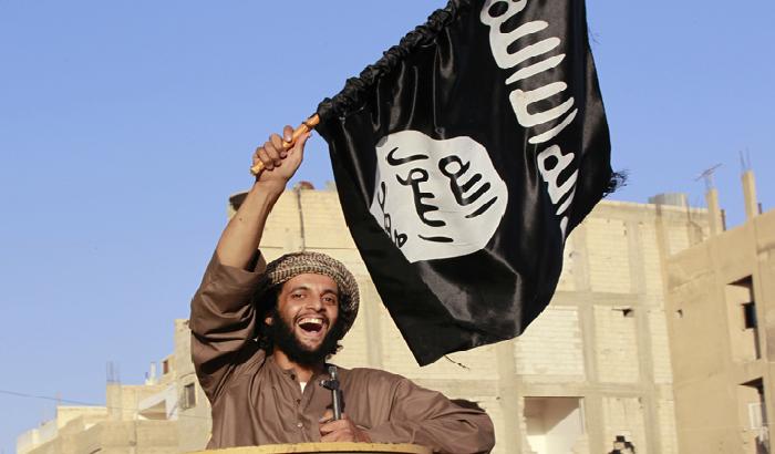 0160D6-un-miliziano-dell-isis Un miliziano dell'Isis