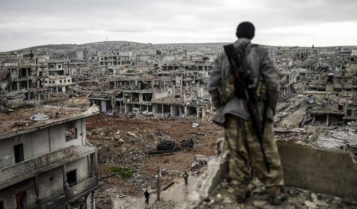 031B8C-l-assedio-di-kobane L'assedio di Kobane