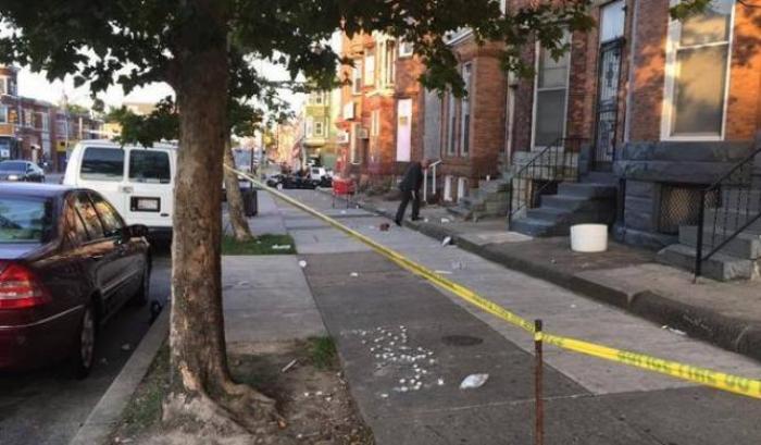 Ancora violenza, spari alla veglia di una vittima della polizia: 5 feriti