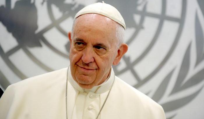 Il Papa accorato dopo Nizza: nessuno osi più versare il sangue del fratello