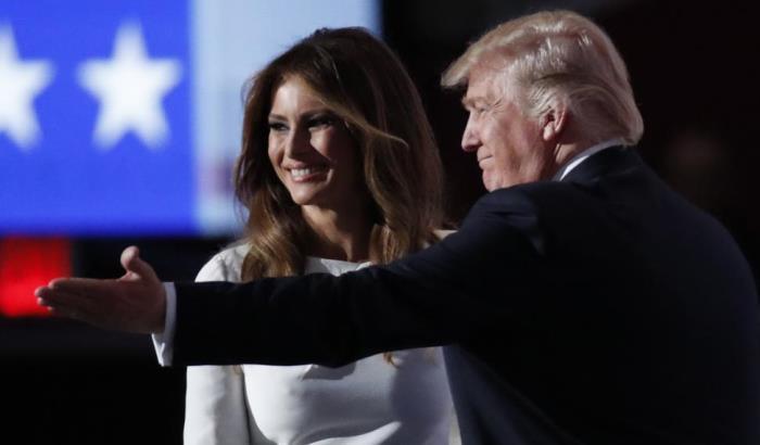 Melania Trump: mio marito è l'uomo giusto. I media: ha copiato Michelle Obama