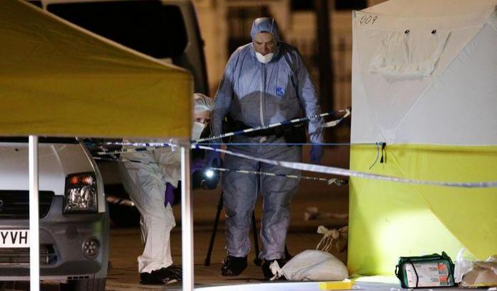 0326F5-la-scena-dell-attentato-a-londra La scena dell'attentato a Londra