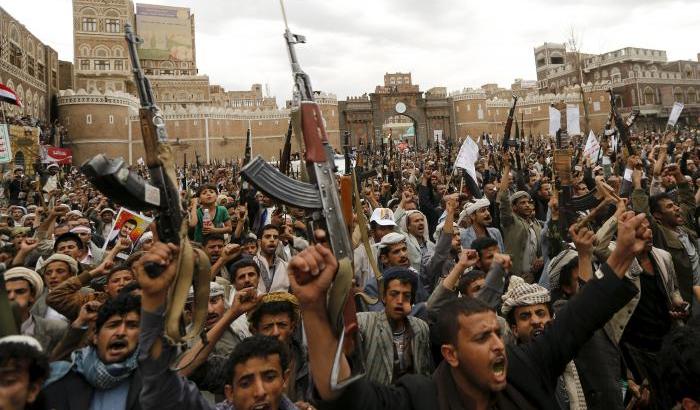 032A6D-diecimila-morti-in-18-mesi-di-guerra-civile-nello-yemen Diecimila morti in 18 mesi di guerra civile nello Yemen