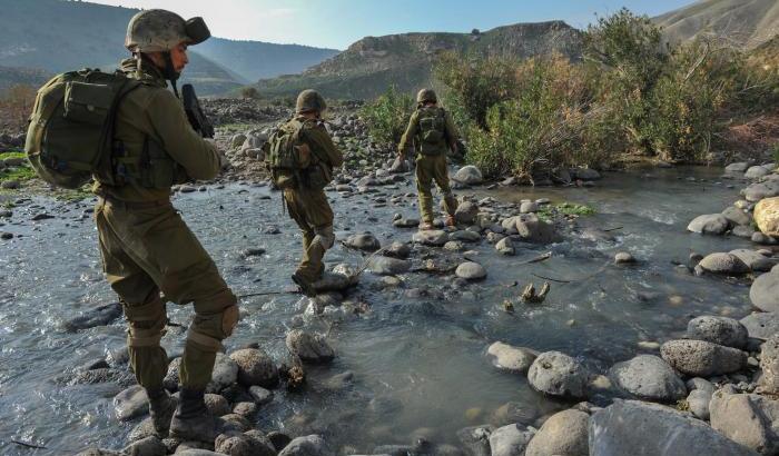 Soldati israeliani sulle alture del Golan