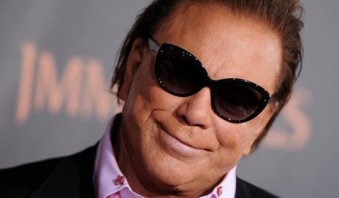 I 64 anni di Mickey Rourke, la star di Nove settimane e mezzo