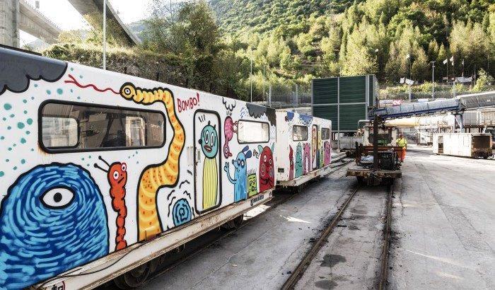 NoTav, street art e galleria dell'infamia: polemiche e ripensamenti