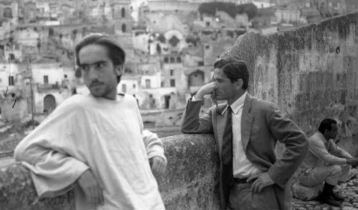 Alì dagli Occhi Azzurri e la Profezia di Pasolini