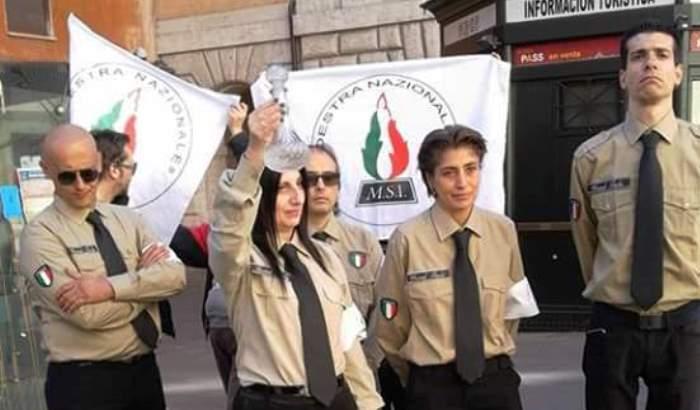 L'ampolla dei nazisti dell'Illinois