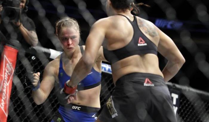 Ancora una sconfitta: Nunes mette ko Ronda Rousey in 48 secondi