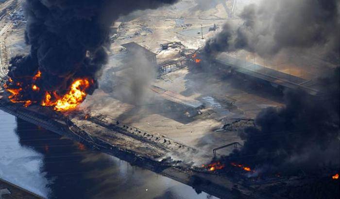 034F27-fukushima-il-disastro-nucleare-del-giappone Fukushima, il disastro nucleare del Giappone