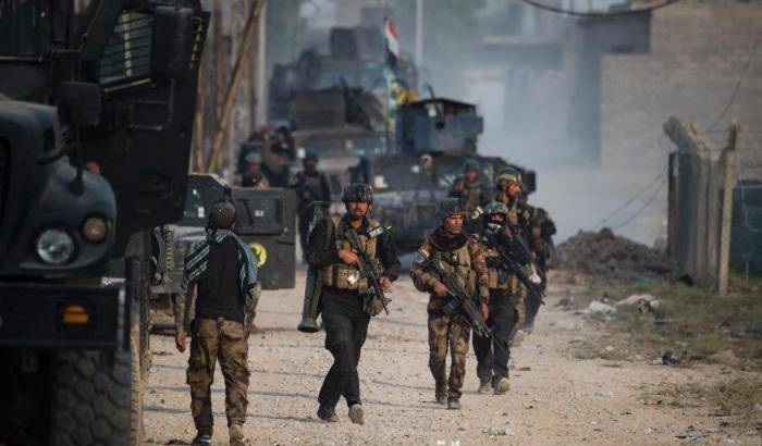 0350A8-l-esercito-iracheno-avanza-a-mosul L'esercito iracheno avanza a Mosul