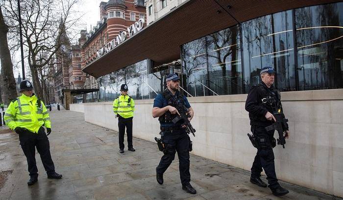 03519C-londra-il-giorno-dopo-l-attentato-a-westminster Londra, il giorno dopo l'attentato a Westminster