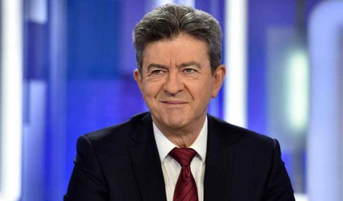 Francia: Melenchon raggiunge Fillon nei sondaggi