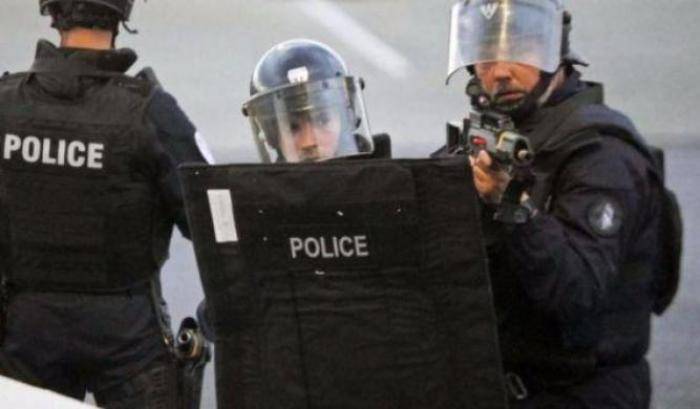 035680-operazione-anti-terrorismo-della-polizia-francese Operazione anti-terrorismo della polizia francese