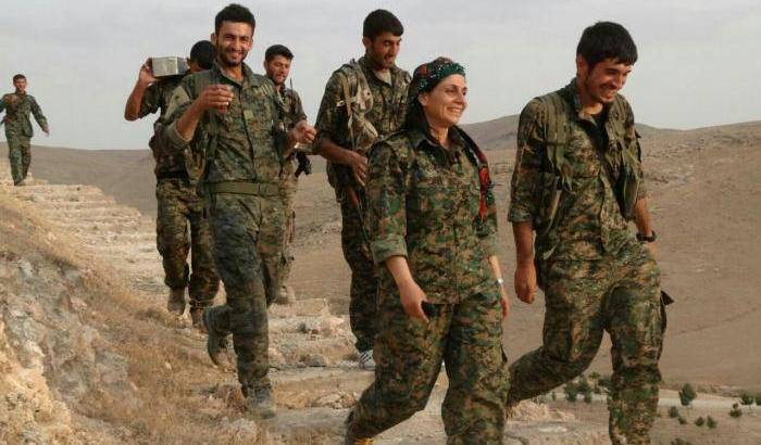 0358B3-combattenti-curdi-del-rojava Combattenti curdi del Rojava