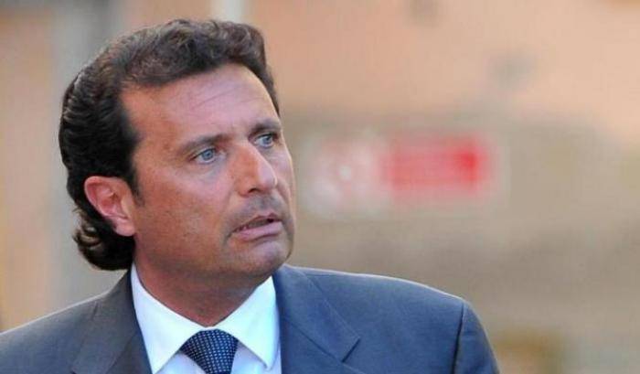 La Cassazione conferma i 16 anni a Schettino: si è costituito a Rebibbia