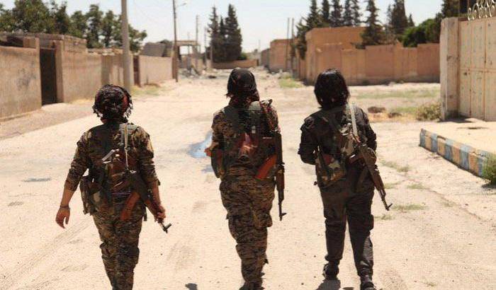 00049A32-le-combattenti-dell-ypj Le combattenti dell'Ypj