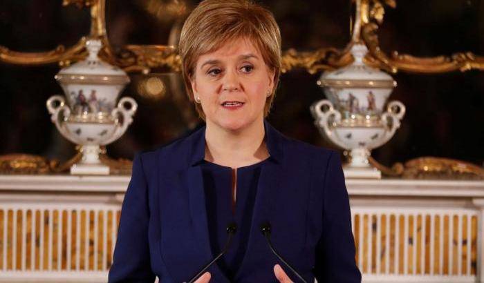 La leader scozzese Nicola Sturgeon annuncia il secondo referendum per l'indipendenza della Scozia