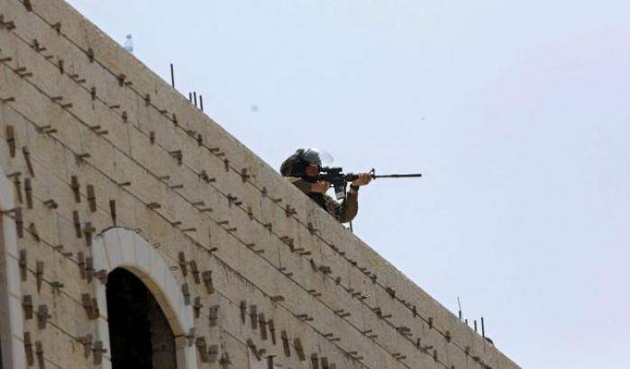 L'ambasciata di Palestina a Roma  ha dichiarato che Gerusalemme è sotto stato d'assedio