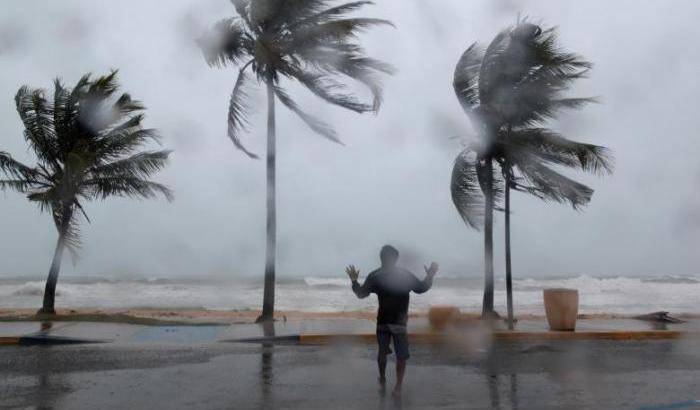 L'Uragano Irma semina morte e distruzione: foto e video