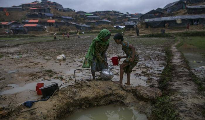 0004ACA8-rohingya Rohingya