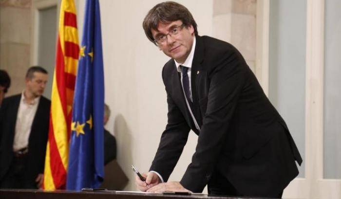 0004B2C4-carles-puigdemont-in-parlamento-1 Carles Puigdemont in parlamento