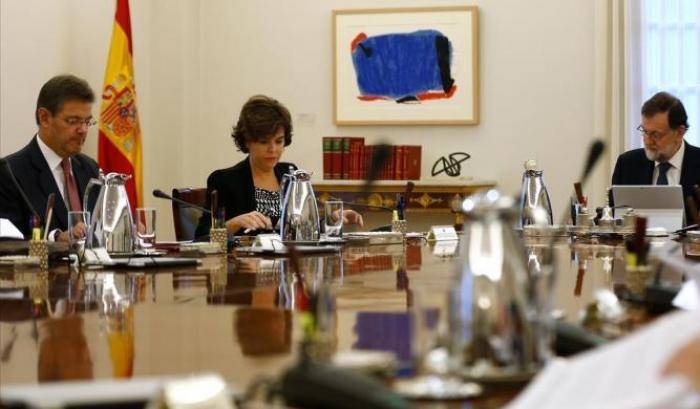 0004B2D5-la-riunione-del-governo-presieduto-da-mariano-rajoy La riunione del governo presieduto da Mariano Rajoy